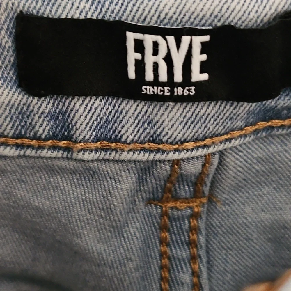 Frye Light Wash Jeans - Picture 3 of 11
